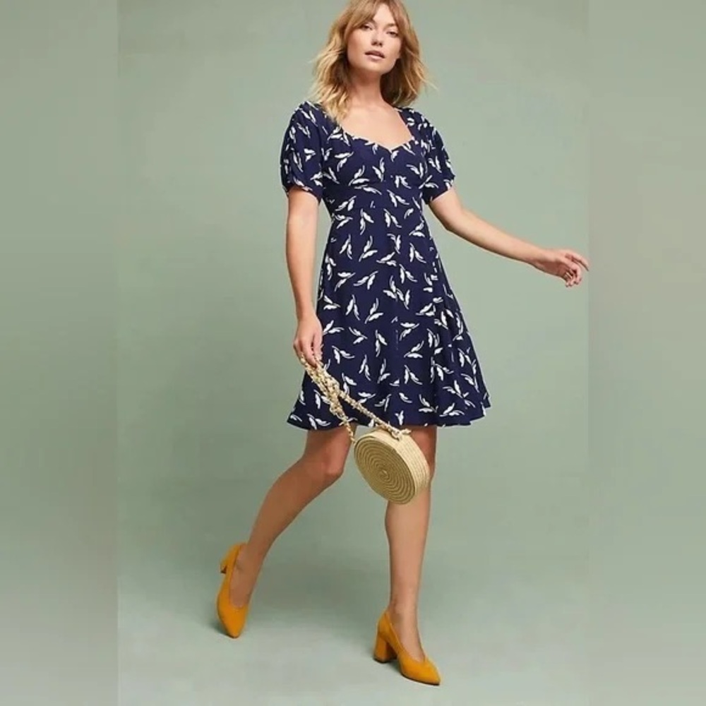 Anthropologie Maeve Fern Ruched Mini Dress Size 4 Navy Blue Puff Short Sleeve